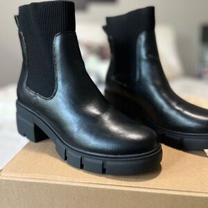 Black Ankle Boots